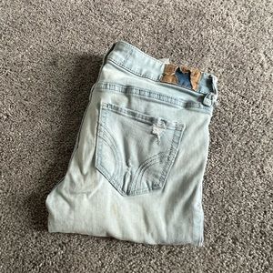 Hollister jeans size 3